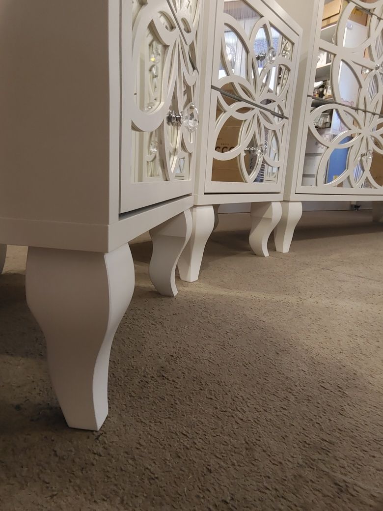 Zestaw 4 mebli Glamour, lustra, ornamenty