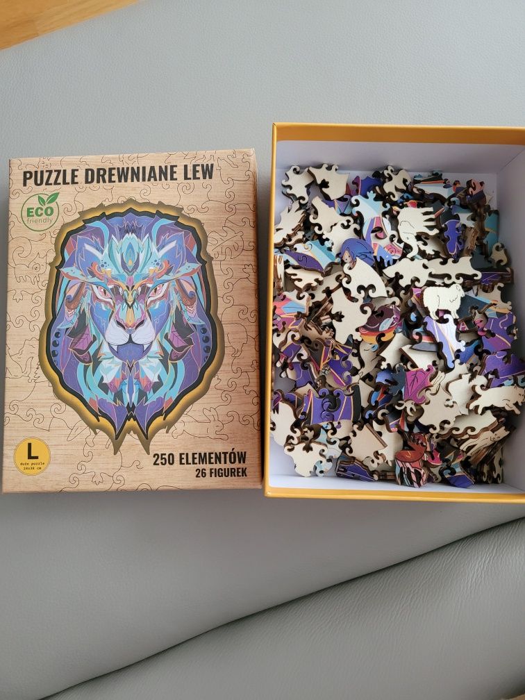 Puzzle drewniane Lew 250 elementów + 26 figurek