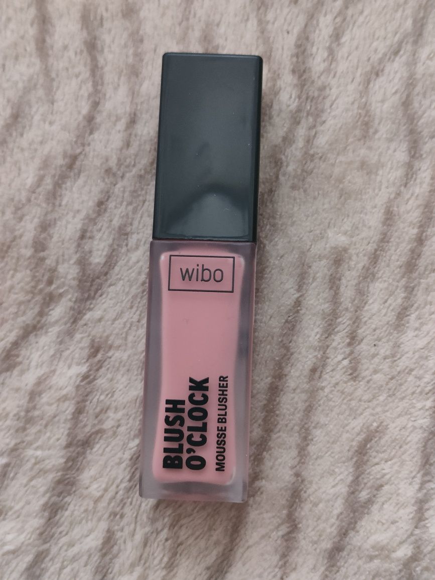 Wibo blush o'clock mousse blusher róż do policzków Rossmann