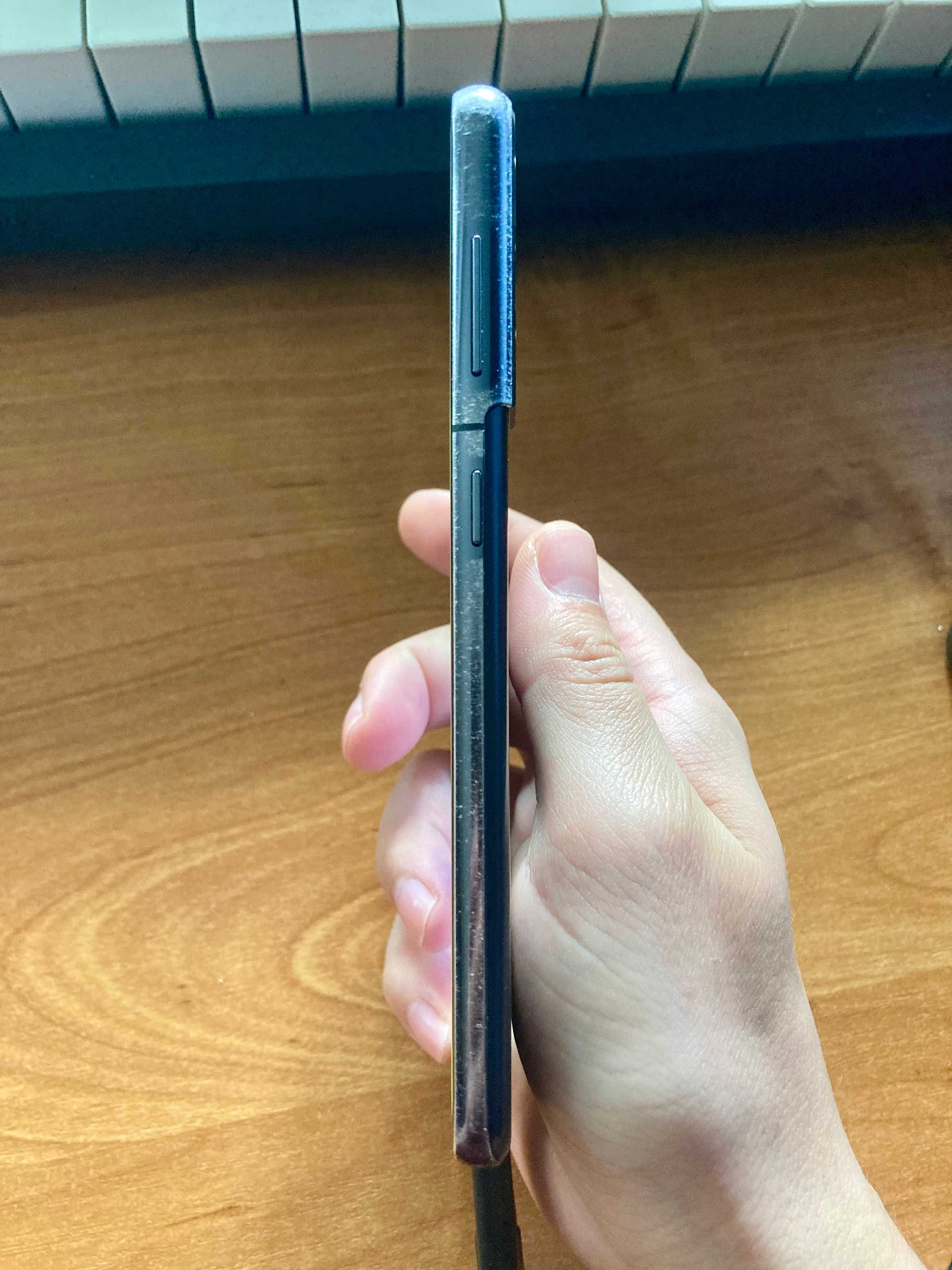 Samsung Galaxy S21 8 GB / 128 GB 5G