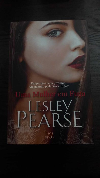 "Uma Mulher em Fuga" - Lesley Pearse