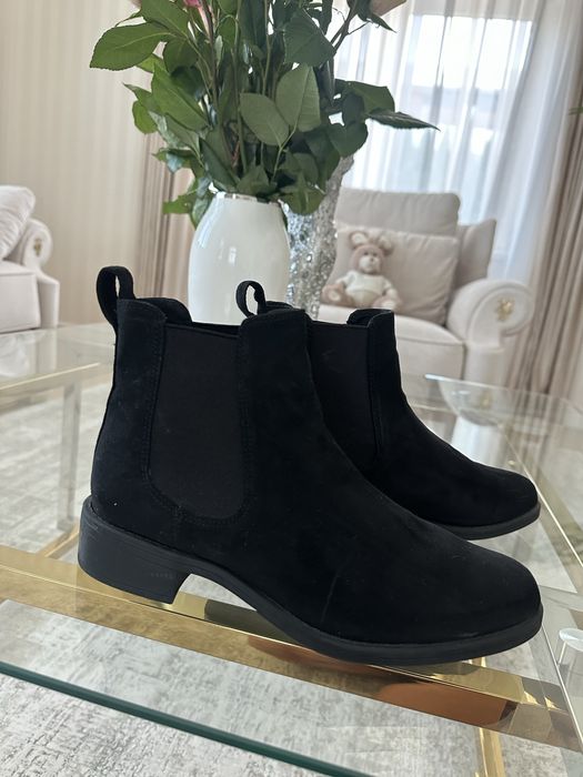 Черевички,челсі,ботінки замшові 39 розмір,25см стелька