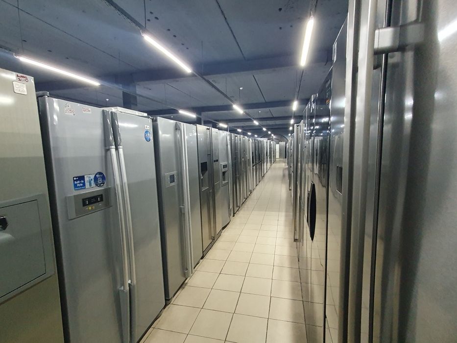 Пральна машина вузька ZANUSSI ZWSH 7121 VS, 7 кг,тиха в роботі,компакт