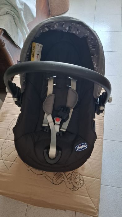 Trio chicco com capa de chuva como novo
