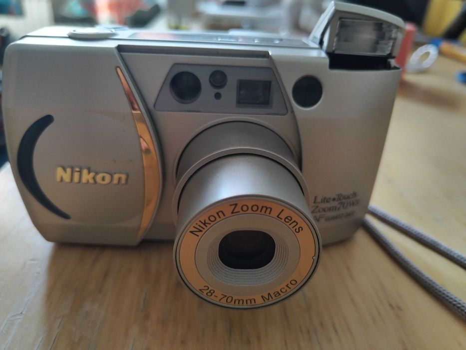 Фотоапарат Nikon ZOOM 70WS AF QUARTZ DATE