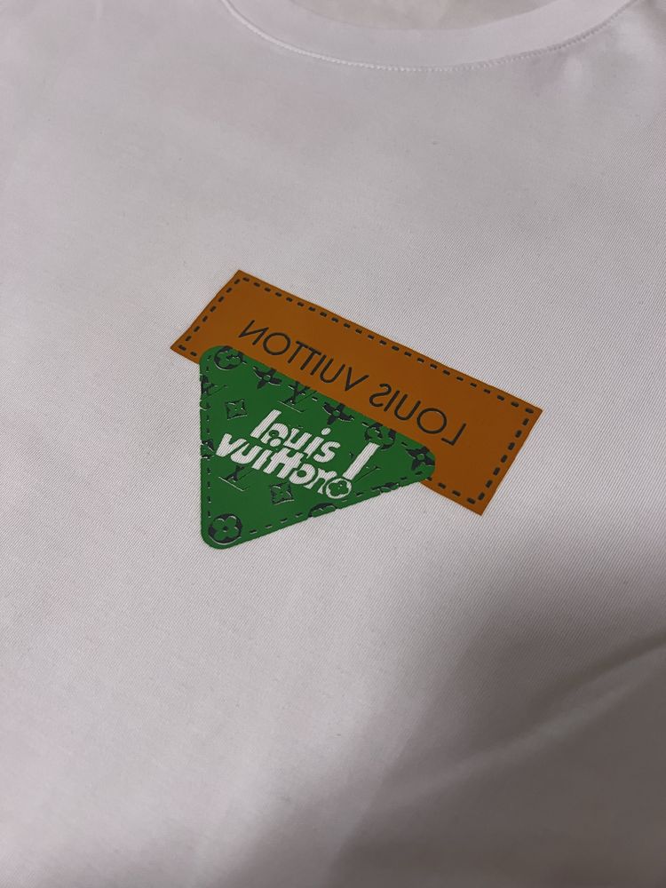 T-Shirt/ Camisa Louis Vuitton
