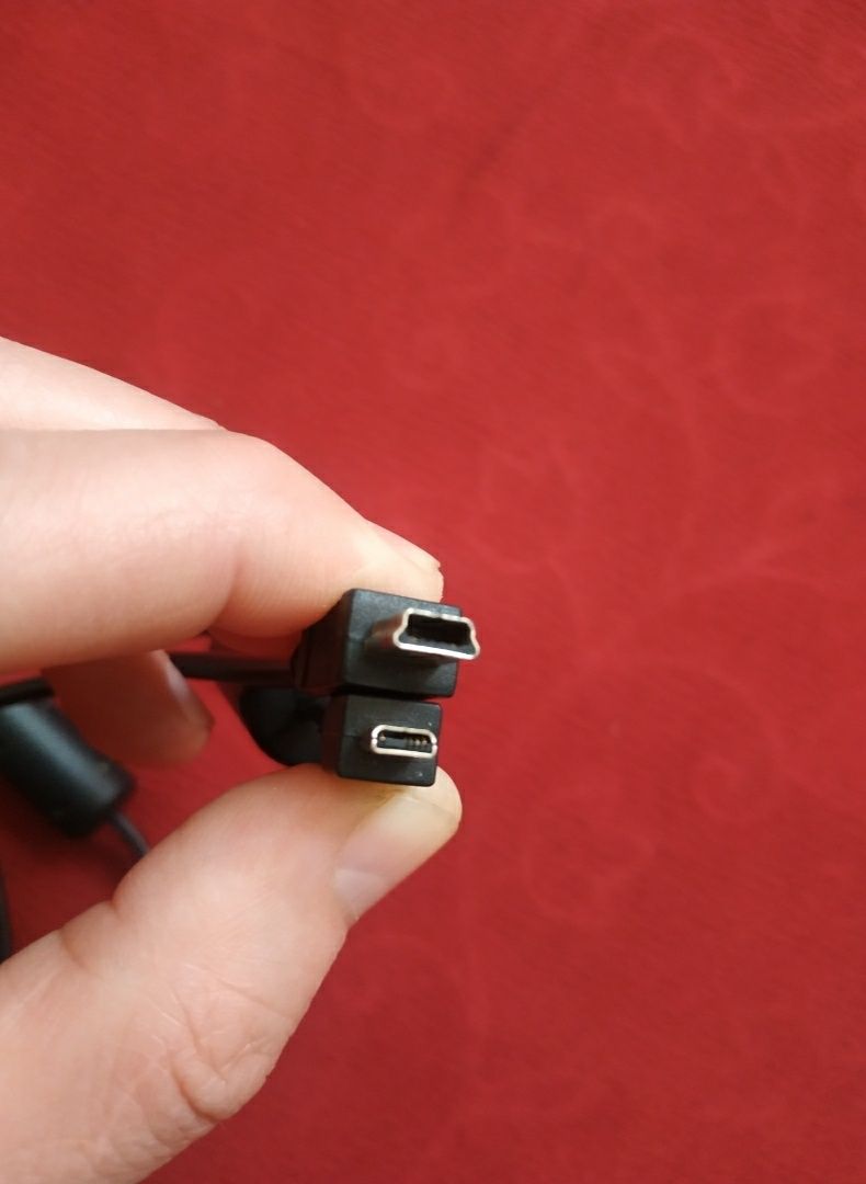 USB data-кабель для телефона.