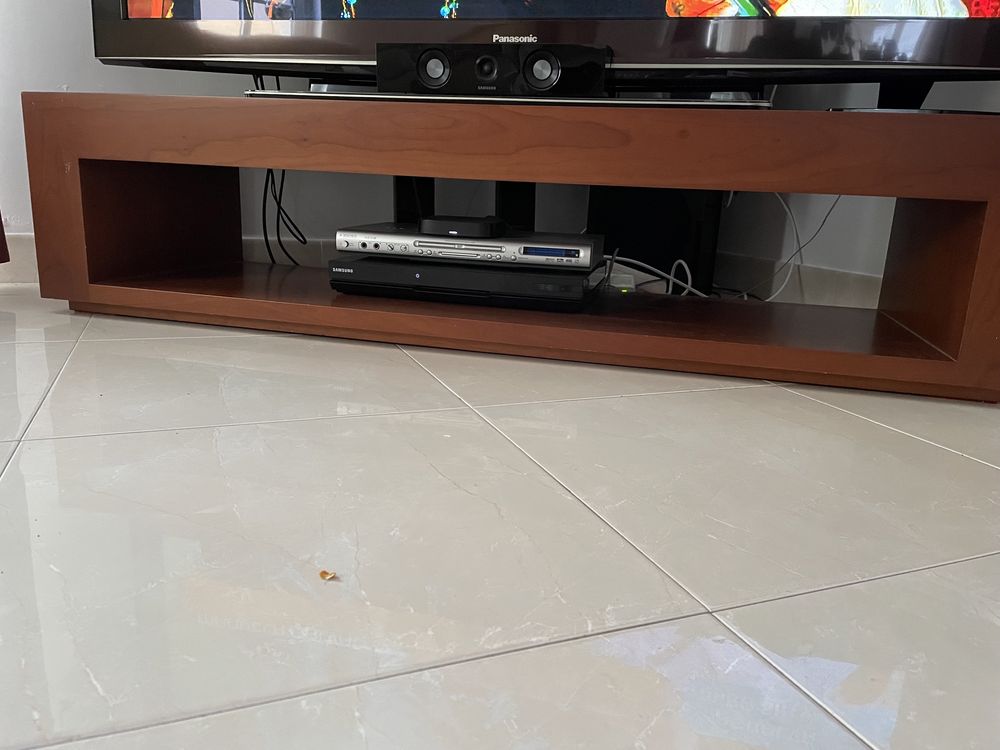 Móvel Televisão Aberto