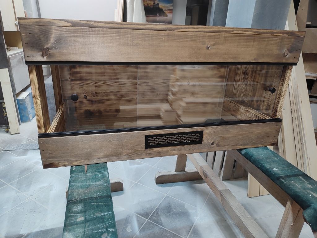 Terrarium dla agama brodata gekon wąż
