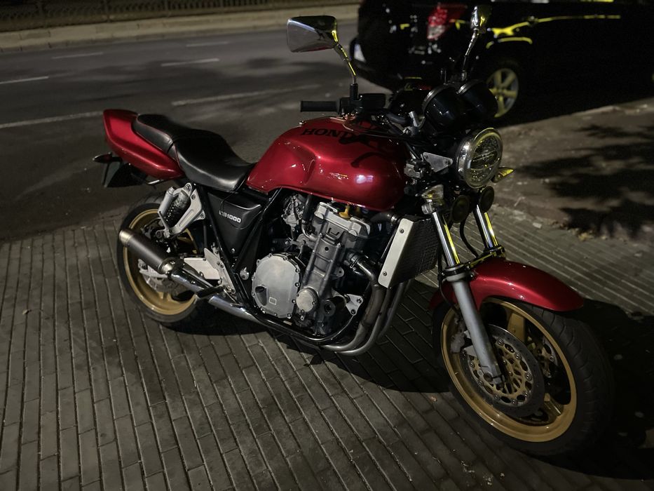 Honda cb 1000 sf