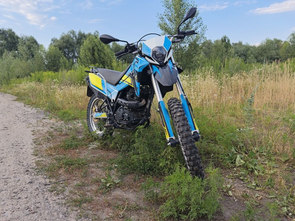Мотоцикл Ендуро Lifan KPX250