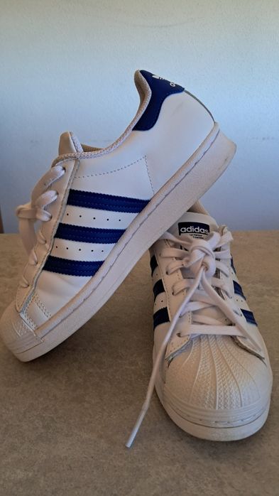 Adidas Superstar