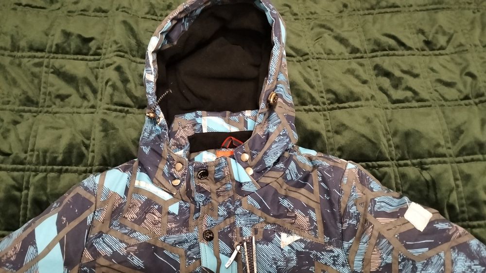 Зимова куртка на хлопчика