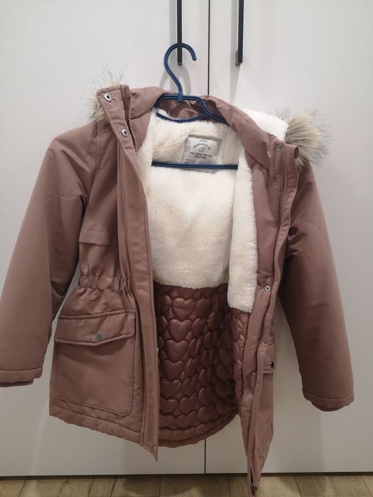 Куртка зимова на дівчинку