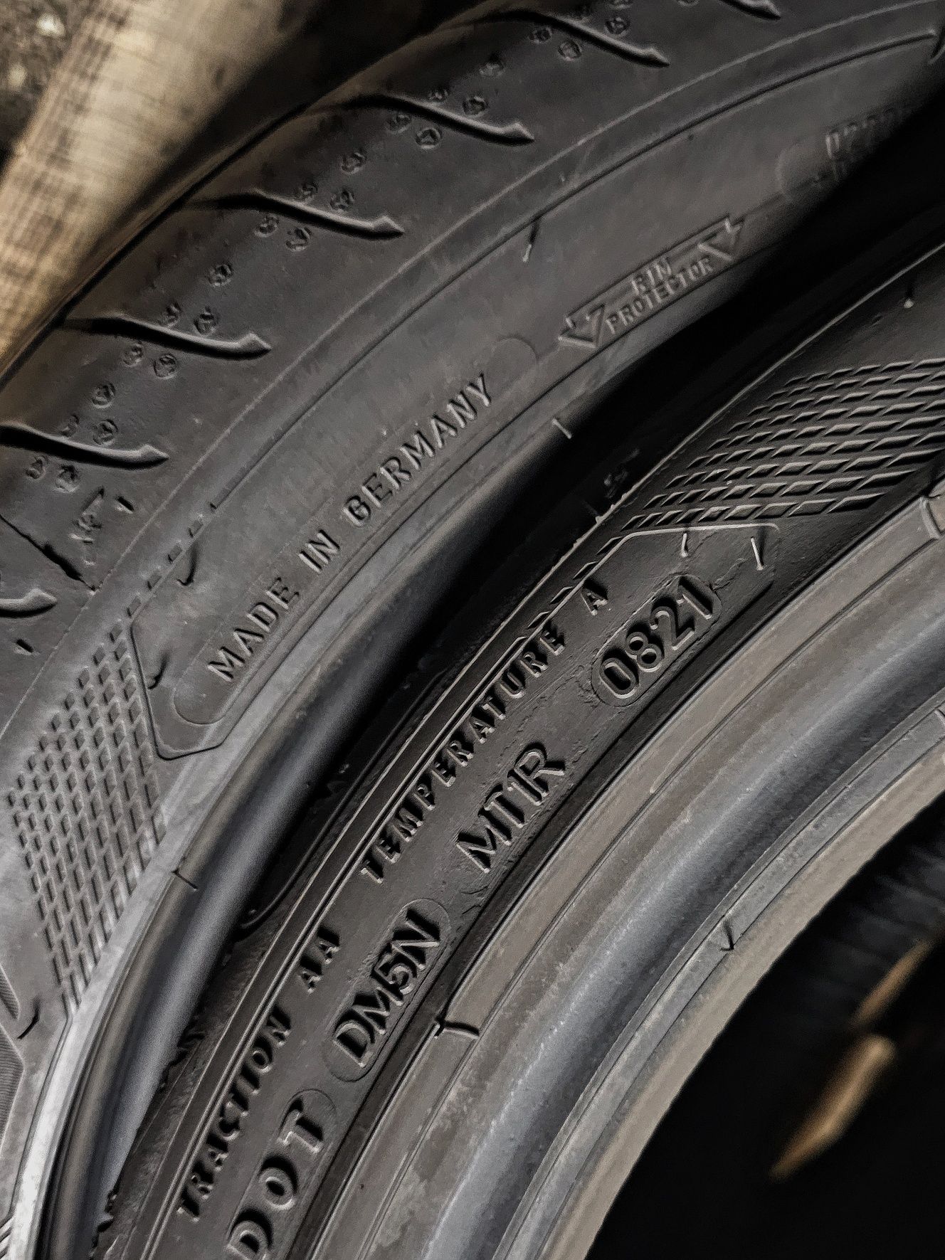 Пара 225/40r18 GoodYear | 7.5mm | Germany | 2021 | Стан нових | Ідеал