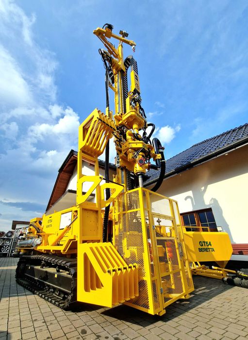 Odwierty Pod Gruntowe Pompy / Studnie Głębinowe / Dolny Młotek