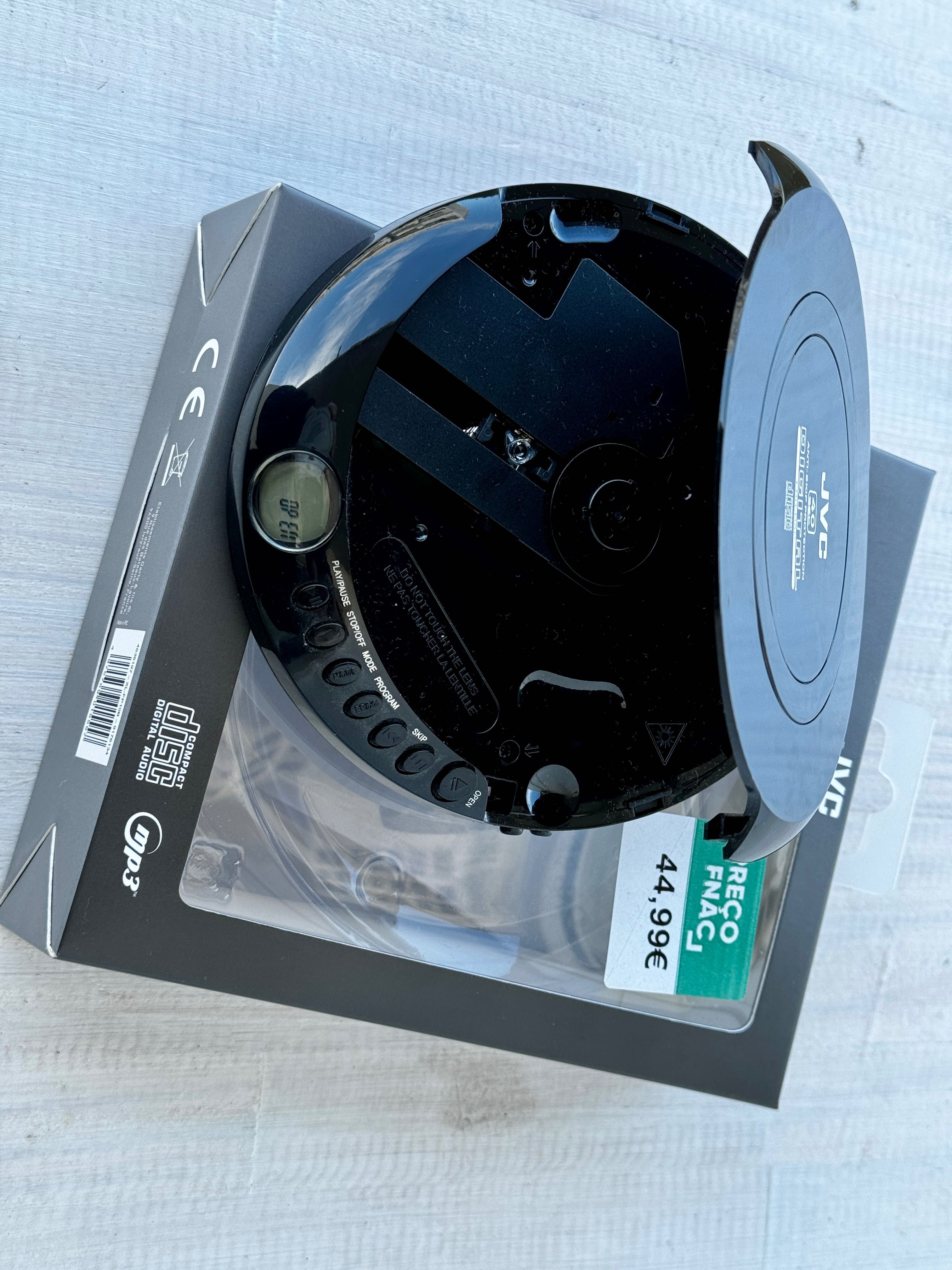 Discman JVC - CD, MP3 (Como Novo)