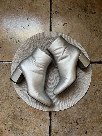 Черевички Zara 36 розмір сірі ботинки срібні сріблясті