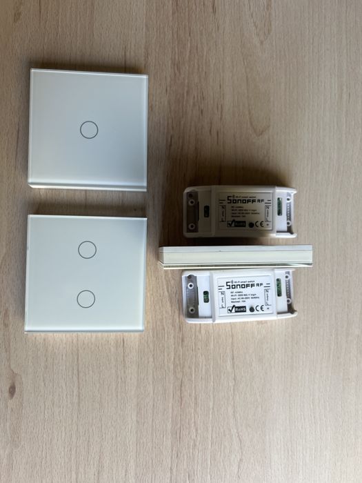 2 x przelacznik Sonoff WiFi i RF + 3 x wlączniki