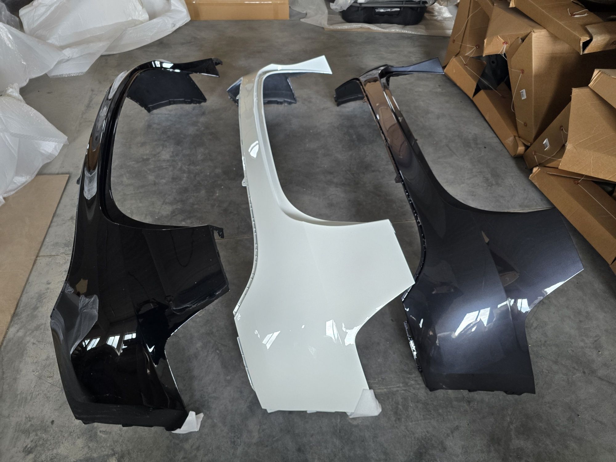Бампер Новий в Колір Задній Передній Tesla Model Y 2023 2024 Модел У