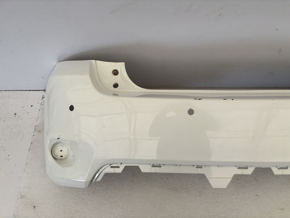 Toyota Auris I 1 lift 09-12 HB zderzak tył tylny