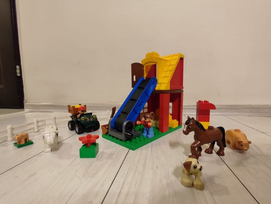 Klocki LEGO Duplo Nowoczesna Farma