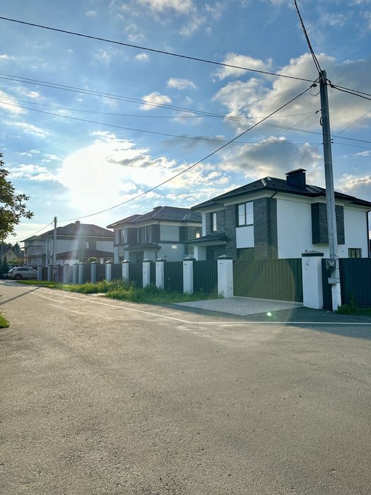 Продаж будинка Погреби вул. Покровська