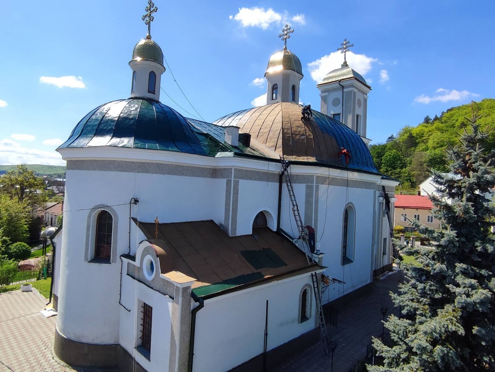 Фарбування церков. Фарбування даху. Миття даху. Покрівля. ПОСПІШАЙТЕ!