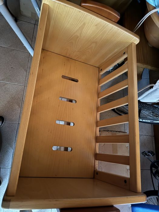 Berço de bebe de madeira