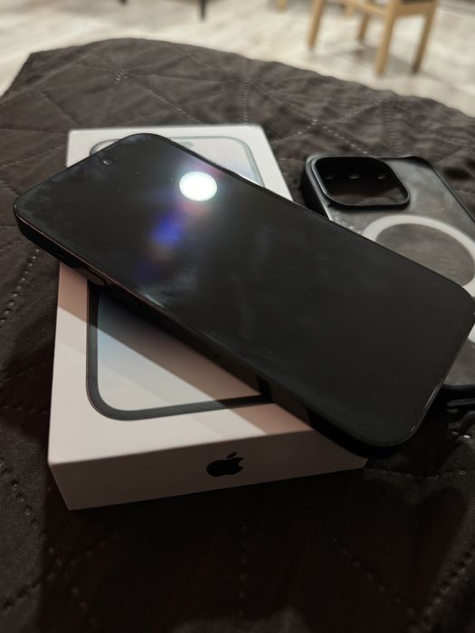 Iphone 14 pro stan idealny