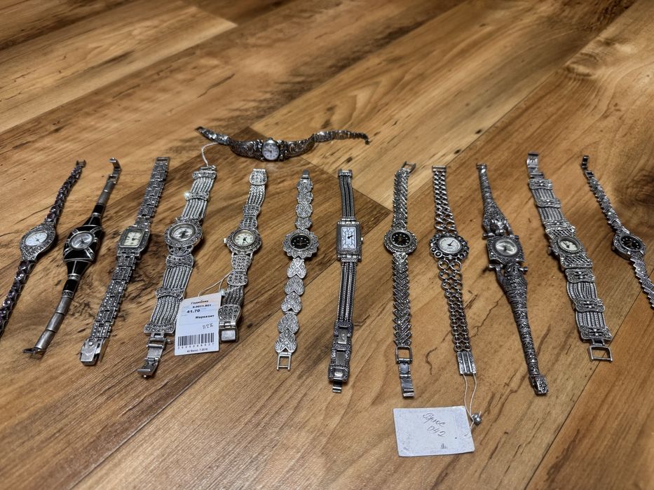 Часы серебрянные  женские  925 пробы на выбор