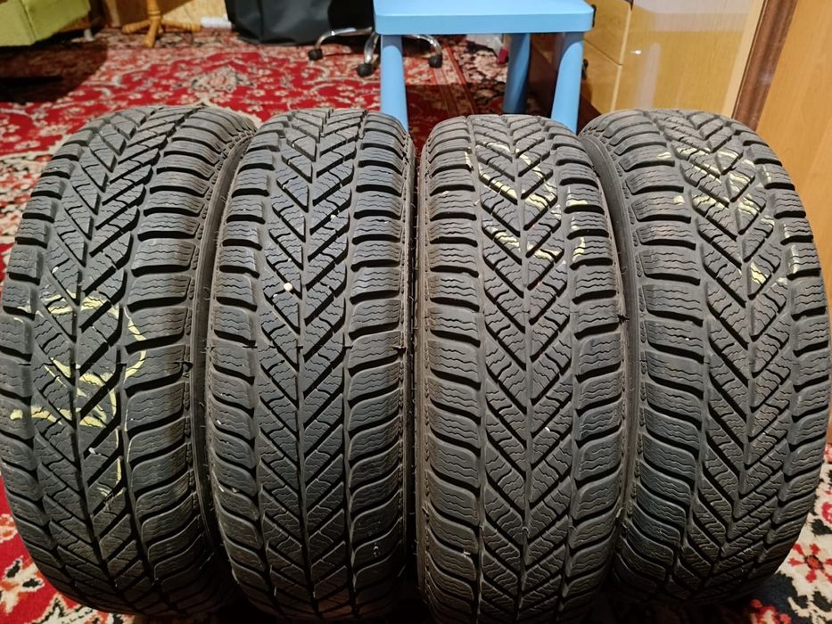 Opony zimowe 175 65 R14 jak nowe