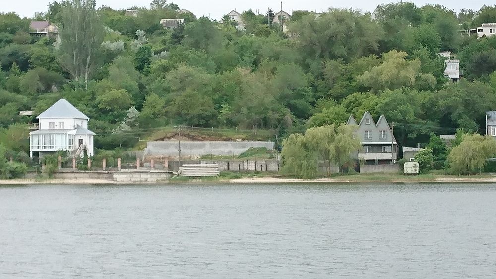 земельный участок на берегу реки в Николаеве