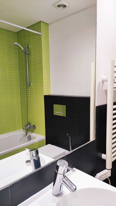 T0 mobilado e equipado Centro Histórico Leiria