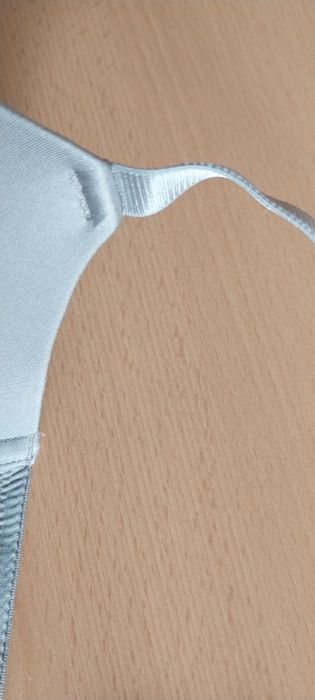 H&M biustonosz push-up 80D