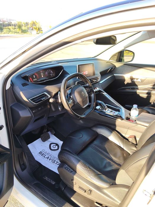 Peugeot 3008 de 2018 1.5 130cv