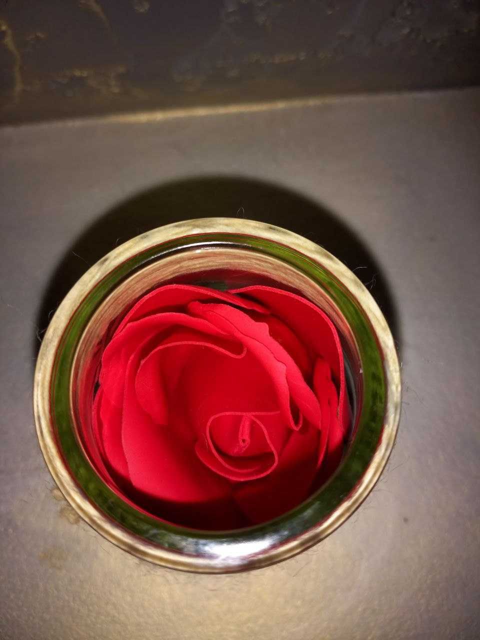 Декоративний виріб "Чайна троянда"