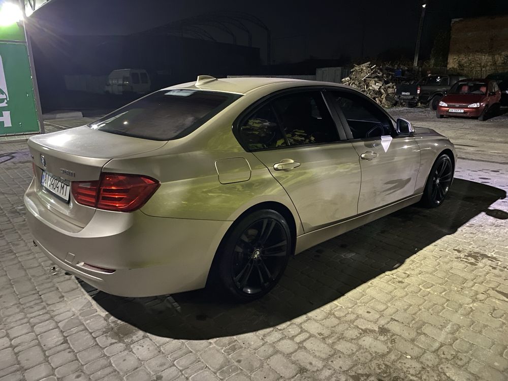 BMW F30 328I xDrive