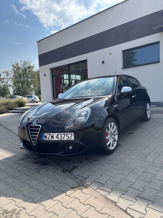 Alfa Romeo Giulietta 2011 rok Zarejestrowana po dużym serwisie w bdb stanie