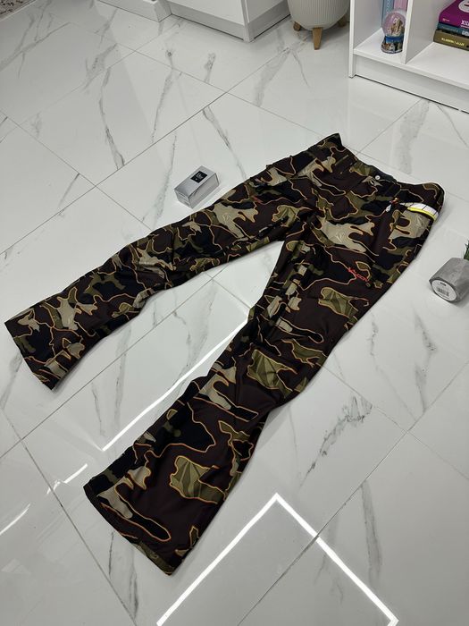Volcom V-Bird Gore-Tex Snowboard Pants M оригінал (камуфляж)