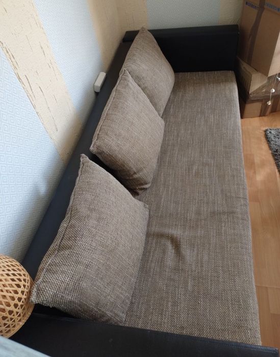 Rozkładana sofa z pojemnikiem  sofa do małego mieszkania 220x84