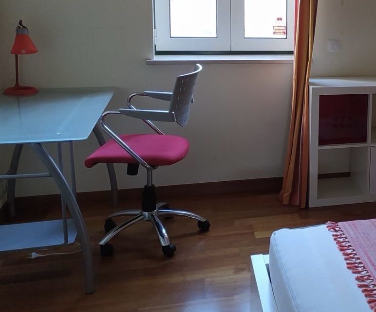 Secretária para estudantes