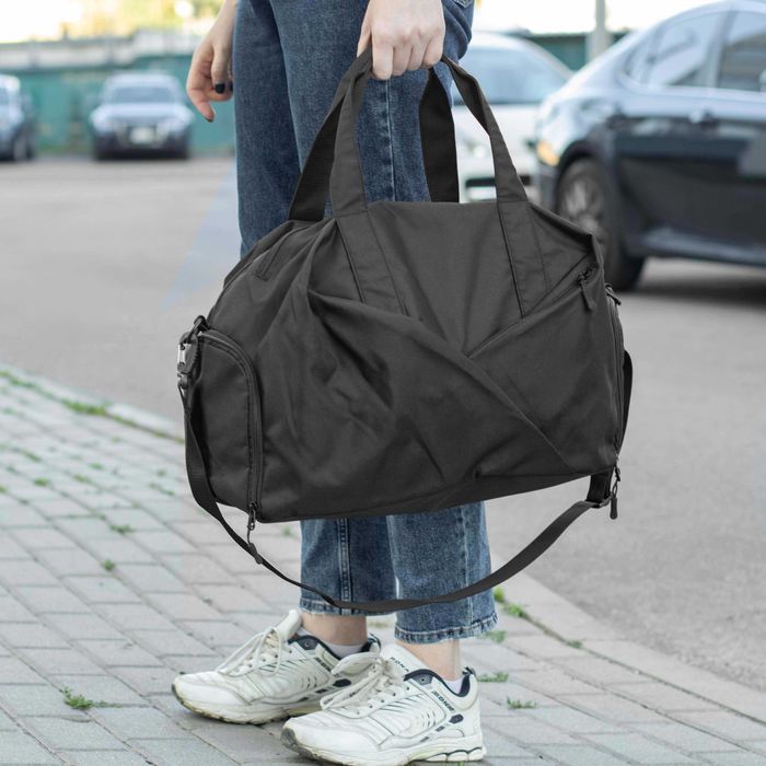 Жіноча дорожня спортивна сумка з відділом для взуття Vast 27 л Чорний