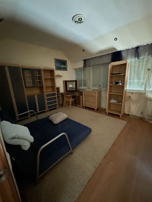 Продається 3 поверховий будинок,Михайлівка-Рубежівка,вул.Приозерна, 4.