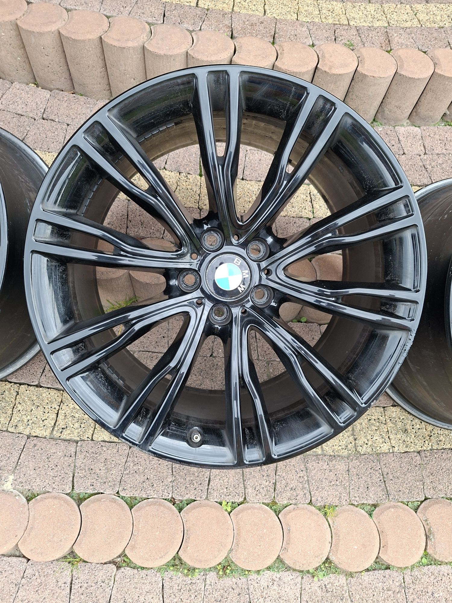 Felgi BMW 20" 5x120 M-pakiet Styling 551 10j 11j X5 X6 F15 F16 Wklęsłe