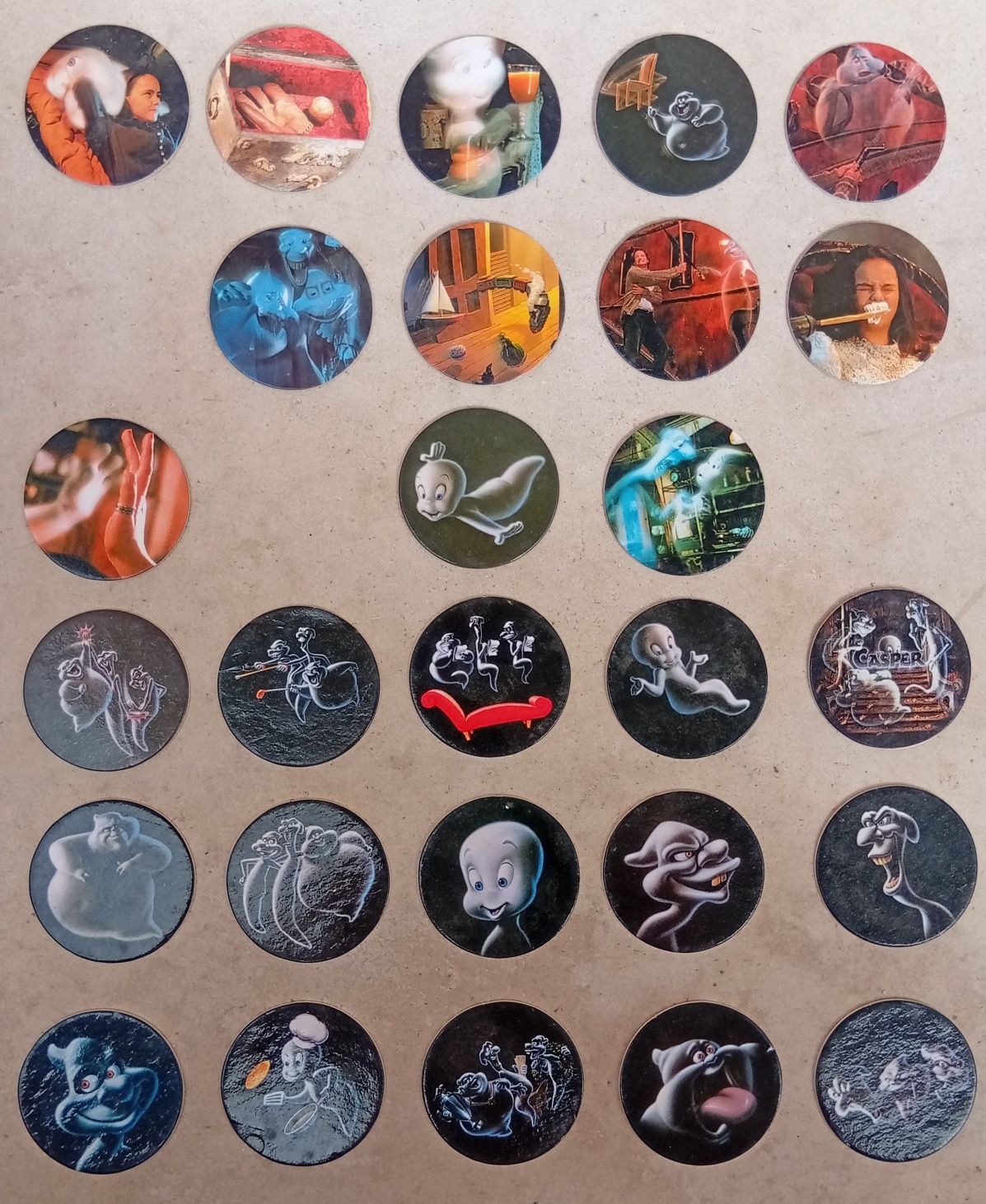 Lote de tazos da coleção Gasper da Bimbo