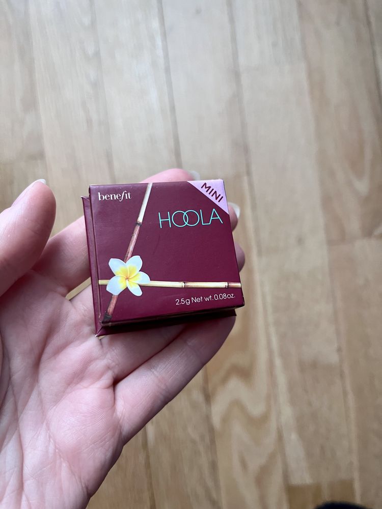 Bronzer hoola benefit mini