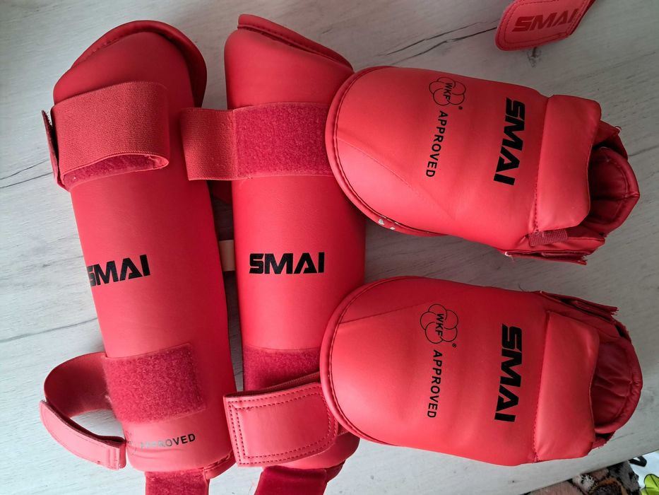 Защита для карате ( голень+стопа+ перчатки) Smal ( размер М)