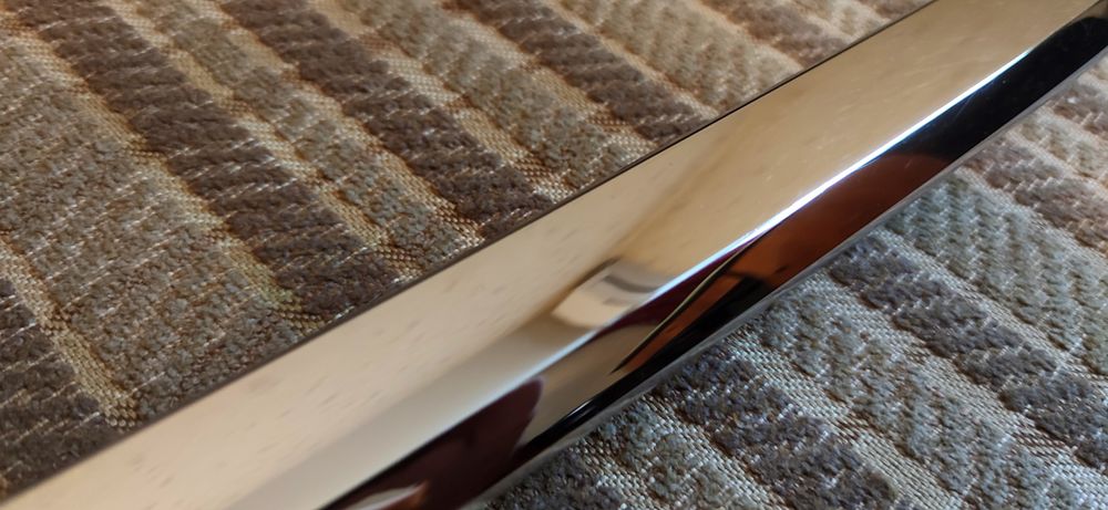 Молдинг хром в крышку багажника Lexus ES 2013-2015.