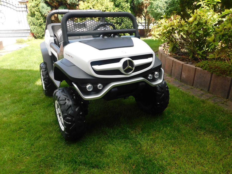 Samochód na Akumulator Mercedes Unimog 4x4 180 Watt
